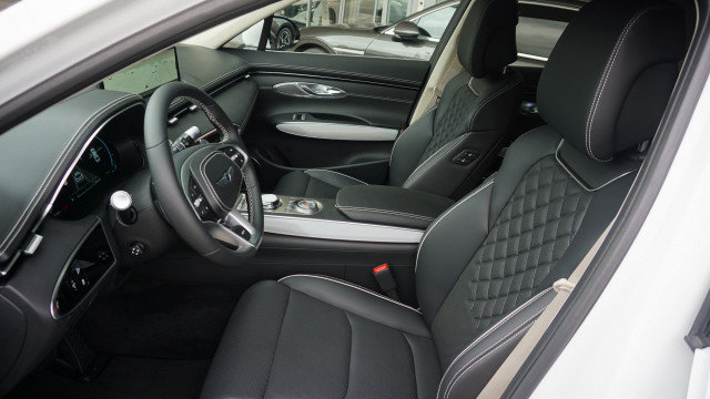 GENESIS GV70 Elec.Sport 77,4 AWD, Auto dimostrativa, Automatico - 4