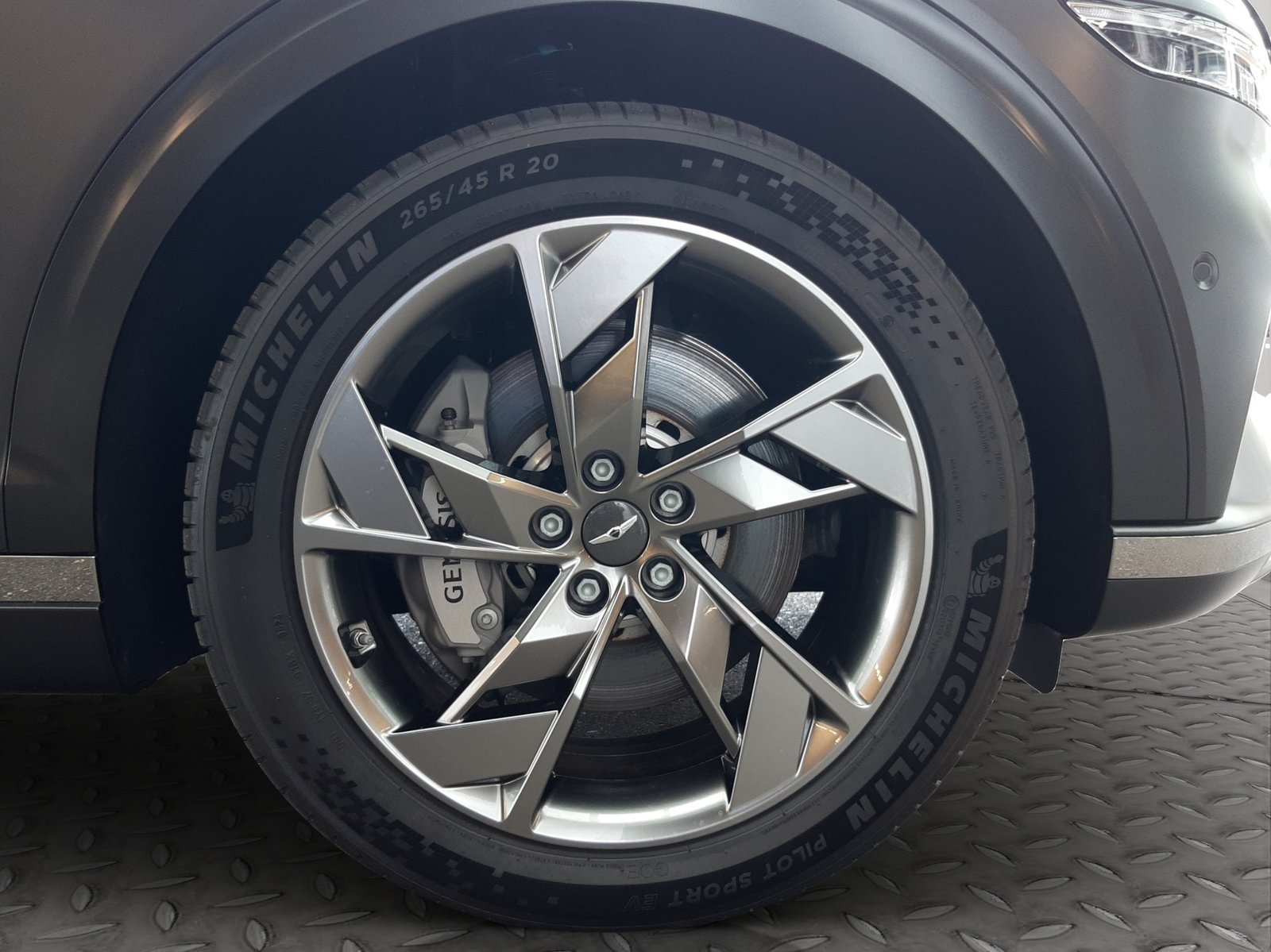 GENESIS GV70 Dual Motor Sport AWD, Elektro, Neuwagen, Automatik - 6
