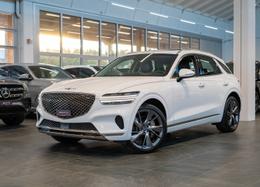 GENESIS GV70 2.5T Luxury AT8 AWD / Massagesitze / Panorama /