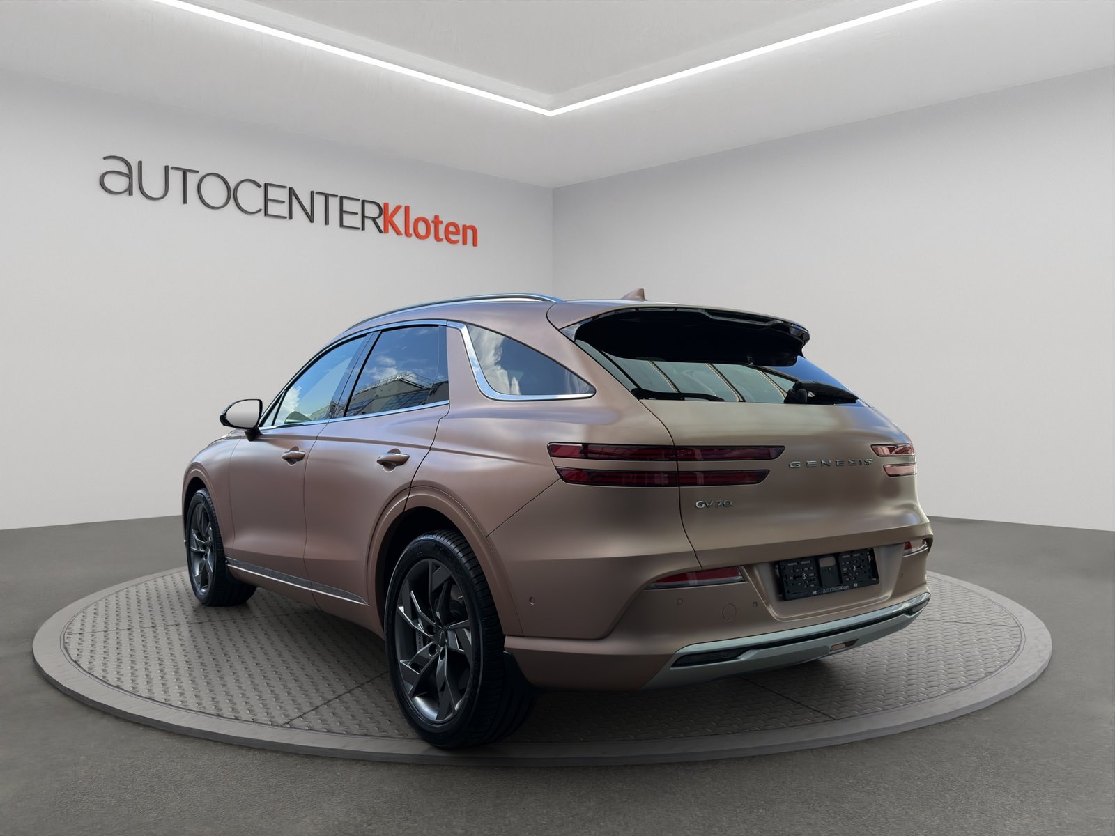 GENESIS GV70 Dual Motor Sport AWD, Électrique, Occasion / Utilisé, Automatique - 4