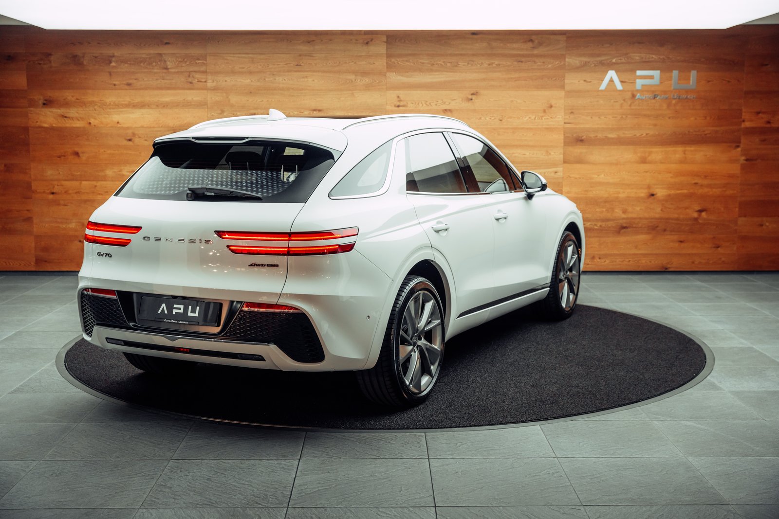 GENESIS GV70 2.2 CRDI Luxury AT8 AWD, Diesel, Occasion / Utilisé, Automatique - 2