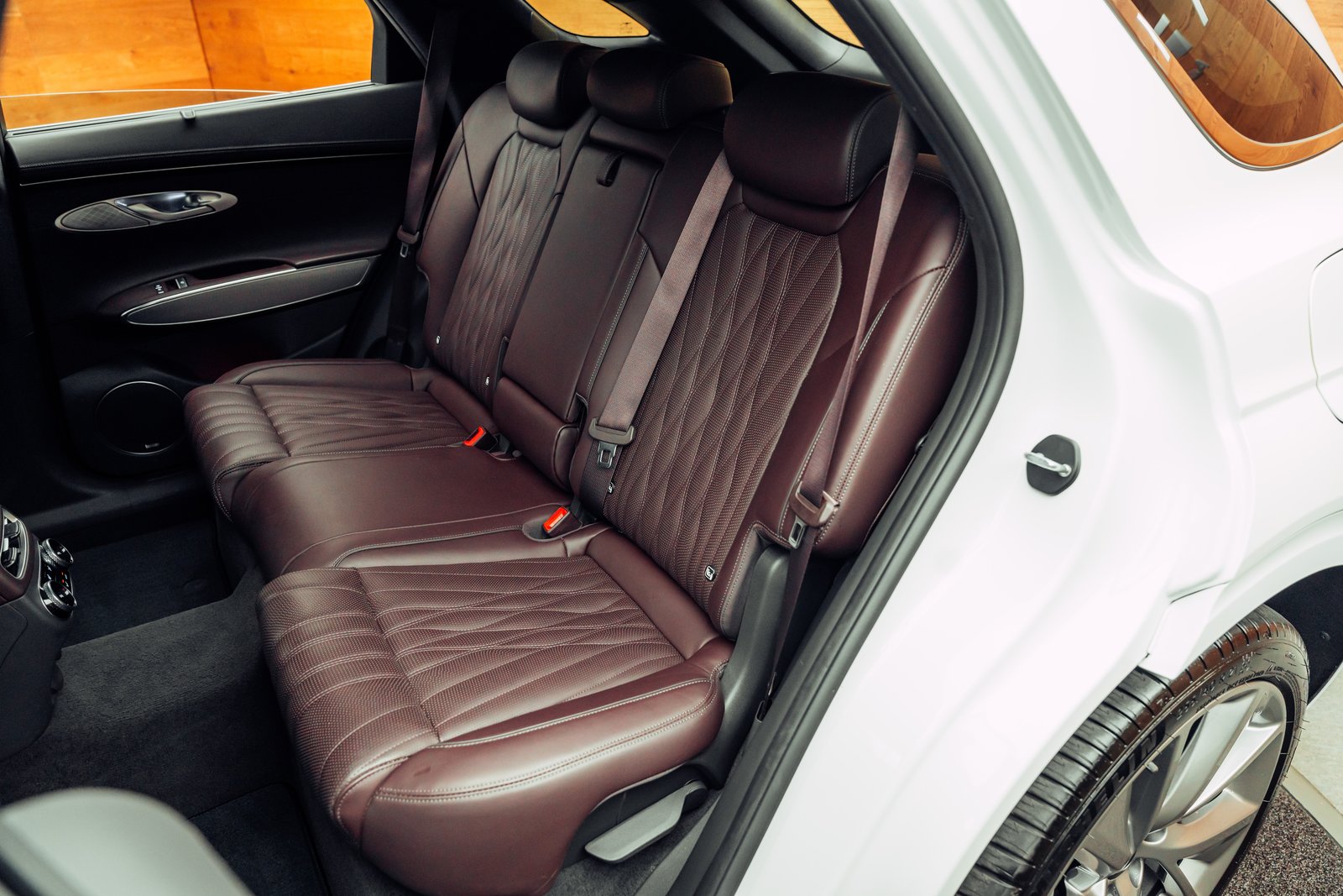 GENESIS GV70 2.5 TGDI Luxury AT8 AWD, Benzina, Occasioni / Usate, Automatico - 7
