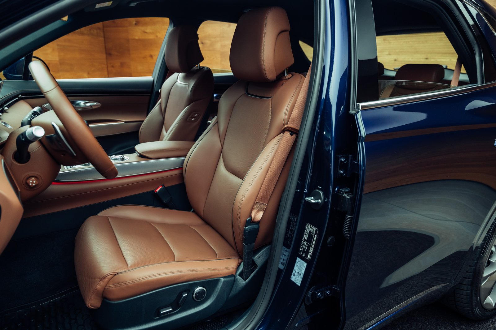 GENESIS GV70 2.2 CRDI Luxury AT8 AWD, Diesel, Occasion / Utilisé, Automatique - 6