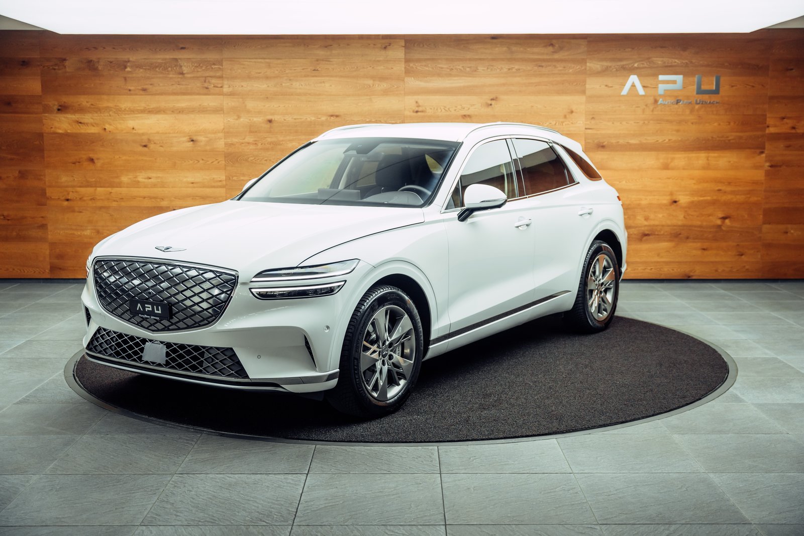 GENESIS GV70 Electrified Sport kWh 77,4 AWD, Electric, Second hand / Used, Automatic - 4