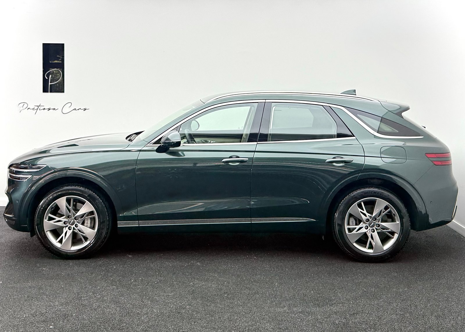 GENESIS GV70 2.5 TGDI Luxury AT8 AWD, Benzin, Occasion / Gebraucht, Automatik - 4