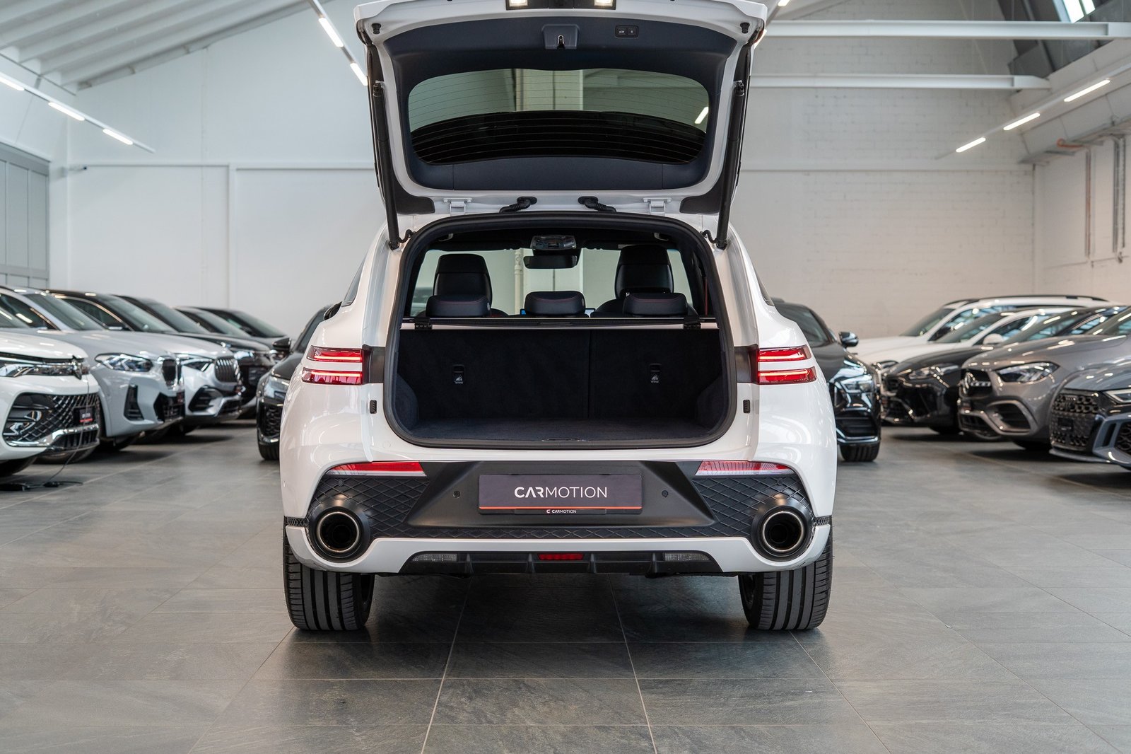 GENESIS GV70 2.5T Sport / Panorama-Glasdach / Massage-Sitze, Benzin, Occasion / Gebraucht, Automatik - 7