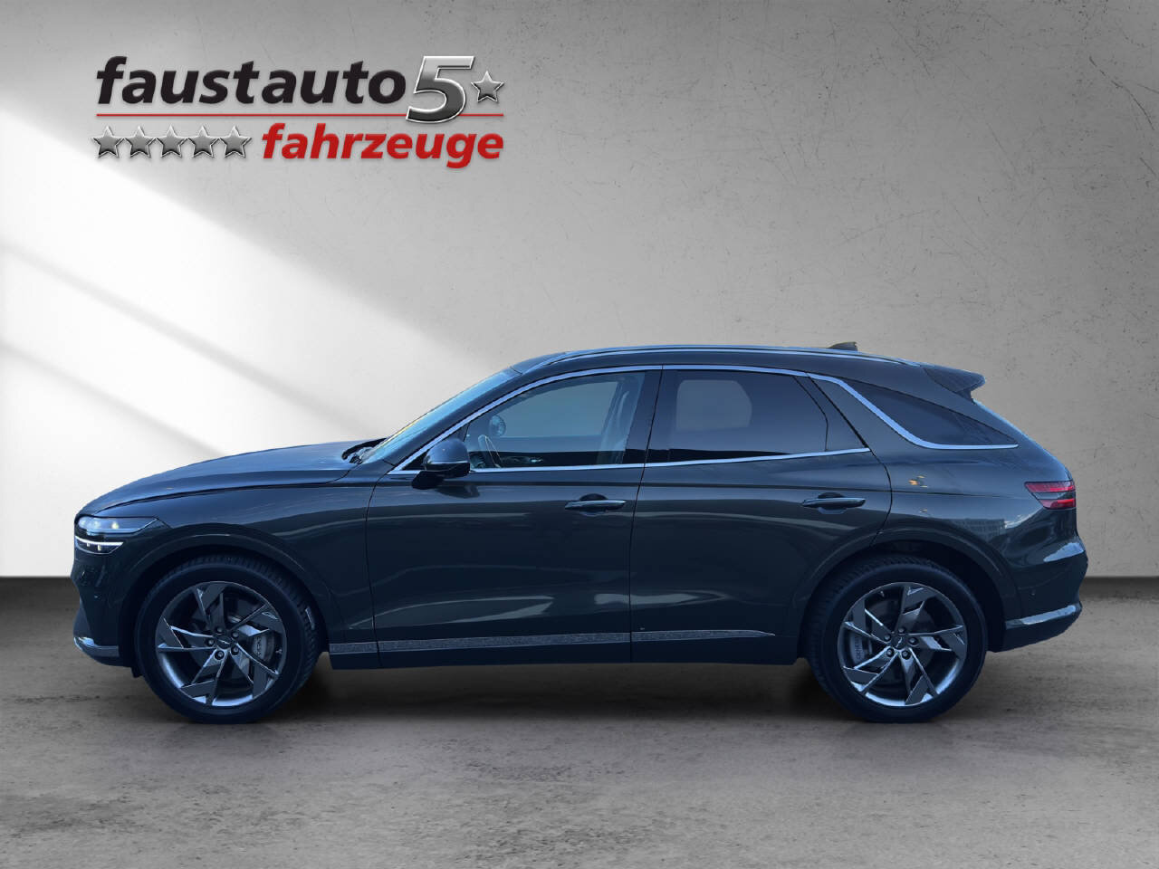 GENESIS GV70 Dual Motor Sport AWD, Electric, Second hand / Used, Automatic - 4