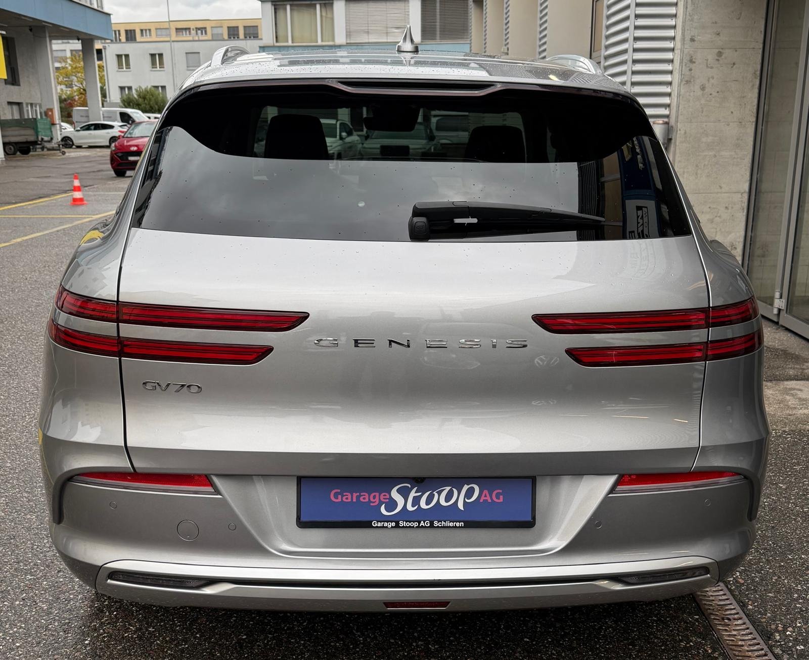 GENESIS GV70 Dual Motor Sport AWD, Électrique, Occasion / Utilisé, Automatique - 4