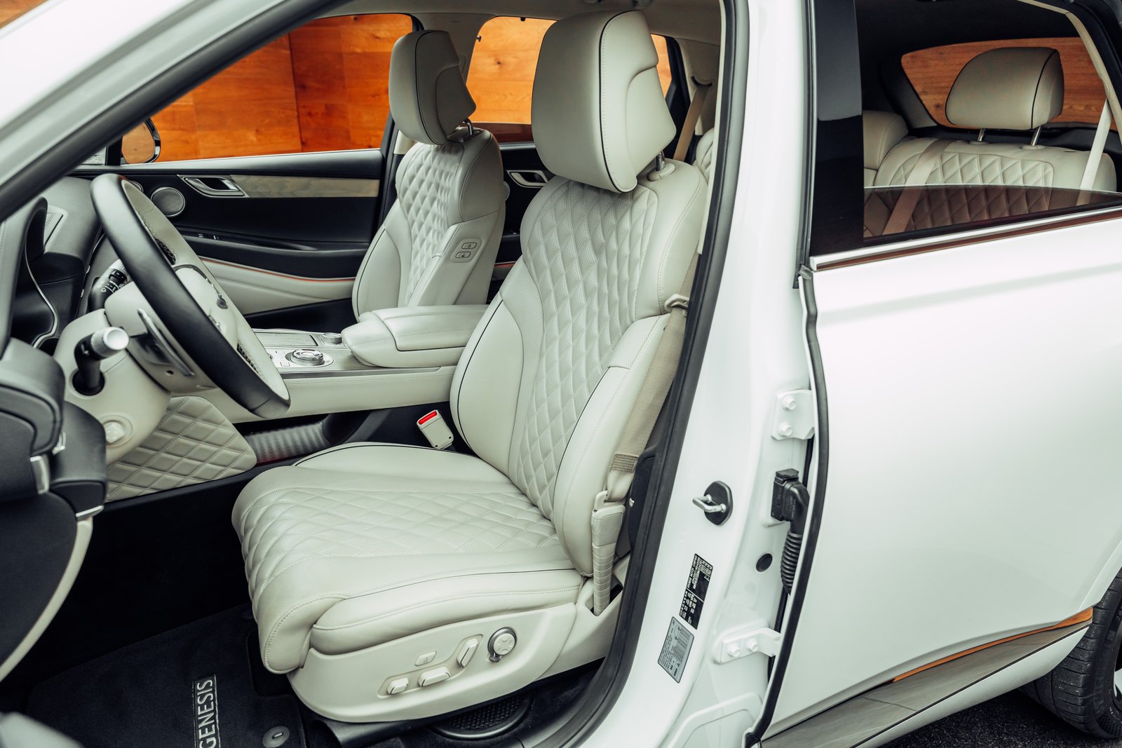 GENESIS GV80 3.0 CRDI Luxus 7 Seater AT8 AWD, Diesel, Occasioni / Usate, Automatico - 7