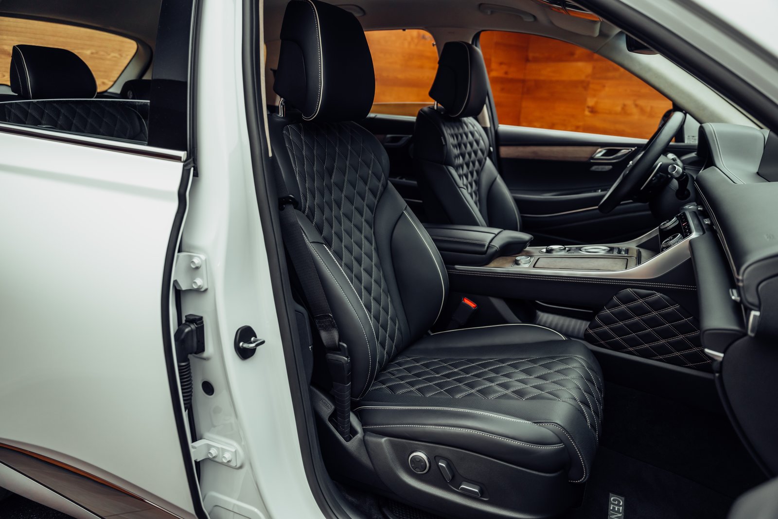 GENESIS GV80 2.5 TGDI Luxus AT8 AWD, Essence, Occasion / Utilisé, Automatique - 7