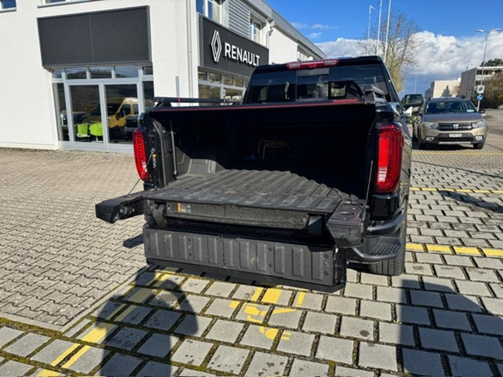 GMC Sierra 1500 AT4, Benzin, Occasion / Gebraucht, Automatik - 4