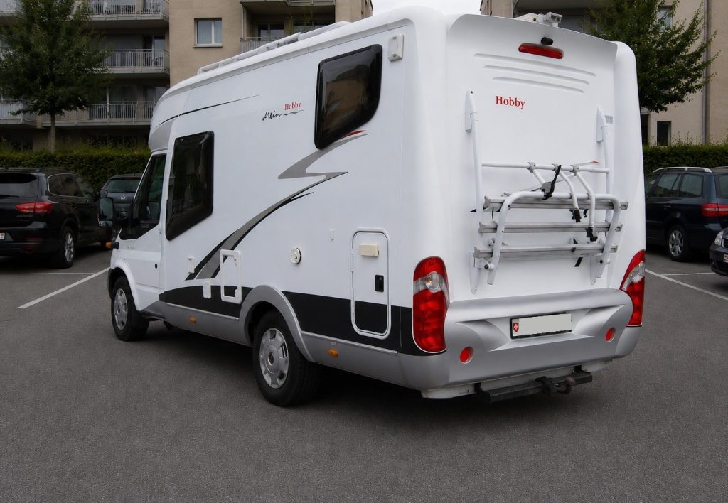 HOBBY _ANDERE_ T 500 H2 GFSC, Diesel, Occasion / Gebraucht, Handschaltung - 2