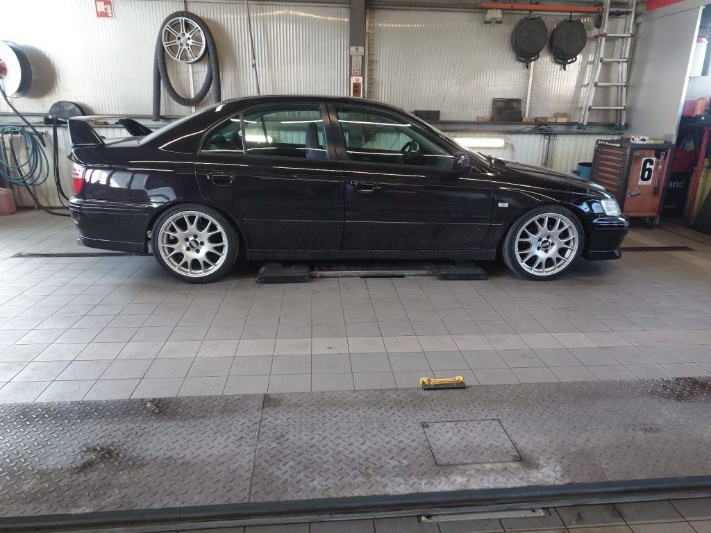 HONDA ACCORD 2.2i Type-R, Petrol, Second hand / Used, Manual - 7