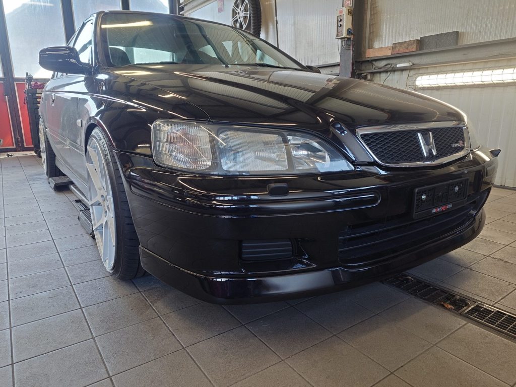 HONDA ACCORD 2.2i Type-R, Petrol, Second hand / Used, Manual - 2