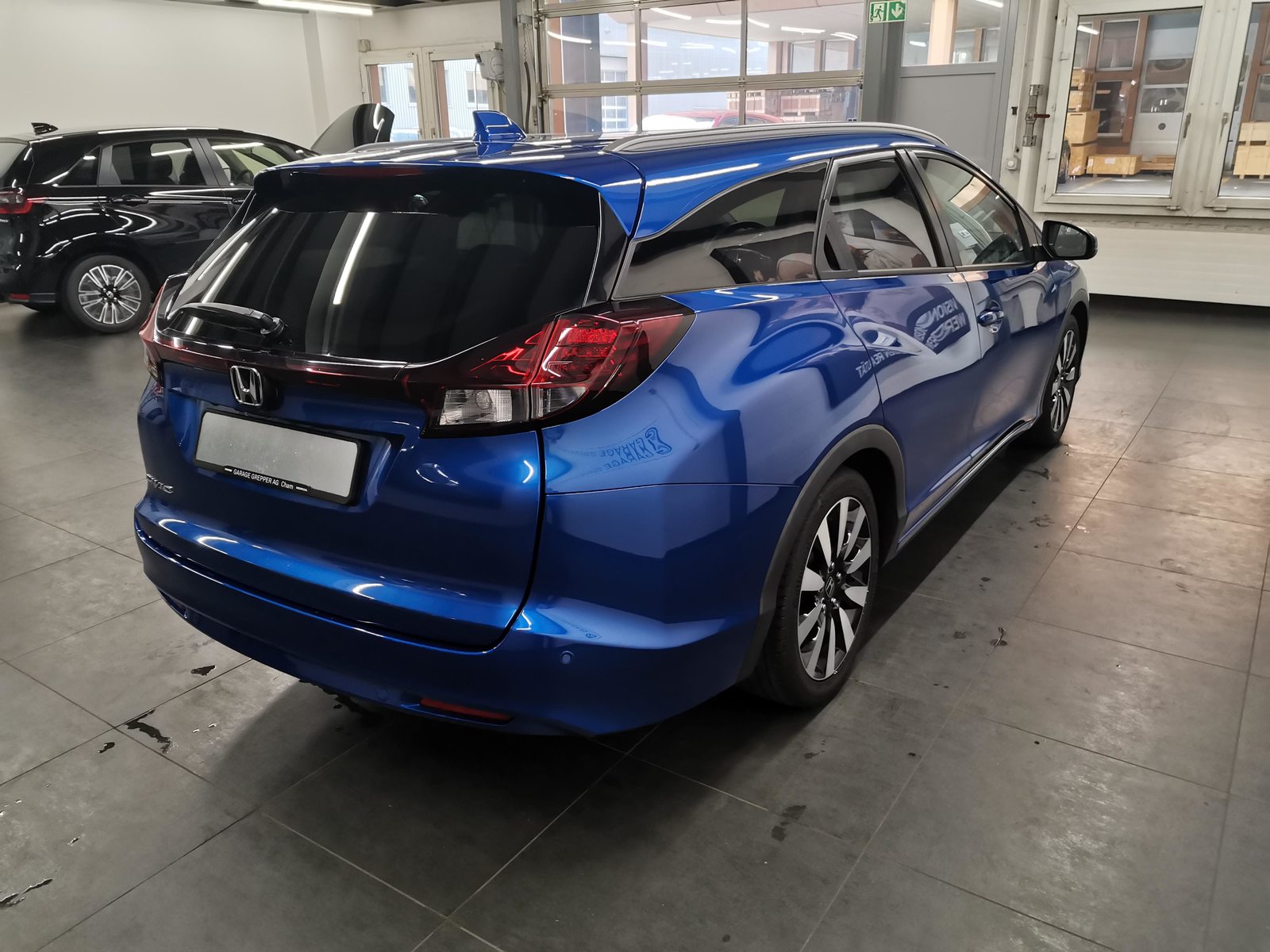HONDA Civic Tourer 1.8i-VTEC 142 Executive, Petrol, Second hand / Used, Manual - 5