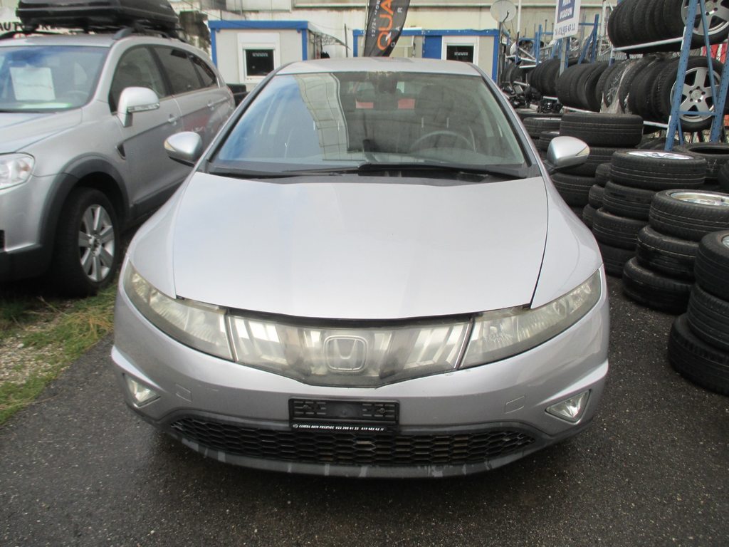 HONDA Civic 1.8i-VTEC Comfort, Benzina, Occasioni / Usate, Automatico - 4