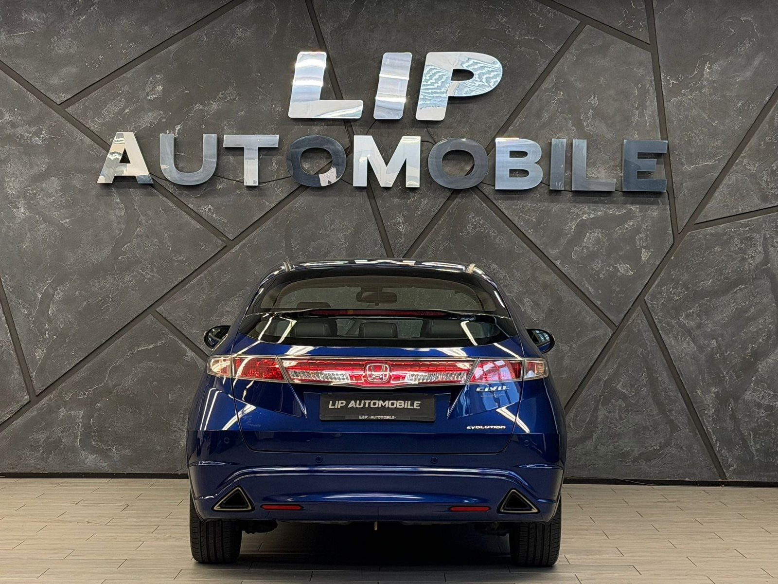 HONDA Civic 1.8i Evolution Automatic, Essence, Occasion / Utilisé, Automatique - 7