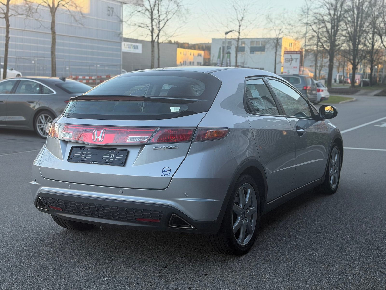 HONDA Civic 1.8i Sport, Petrol, Second hand / Used, Automatic - 5