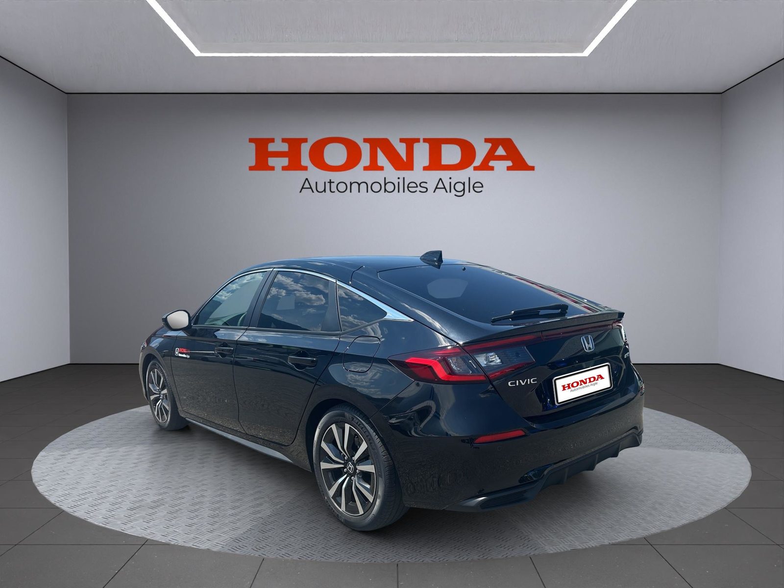 HONDA Civic 2.0 i-MMD Elegance, Full-Hybrid Petrol/Electric, Second hand / Used, Automatic - 3