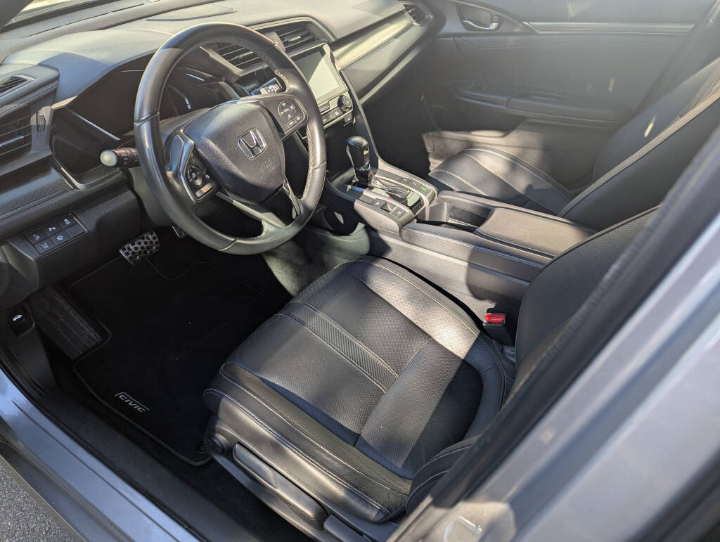 HONDA Civic 1.0 VTEC Turbo Executive Prem., Petrol, Second hand / Used, Automatic - 6