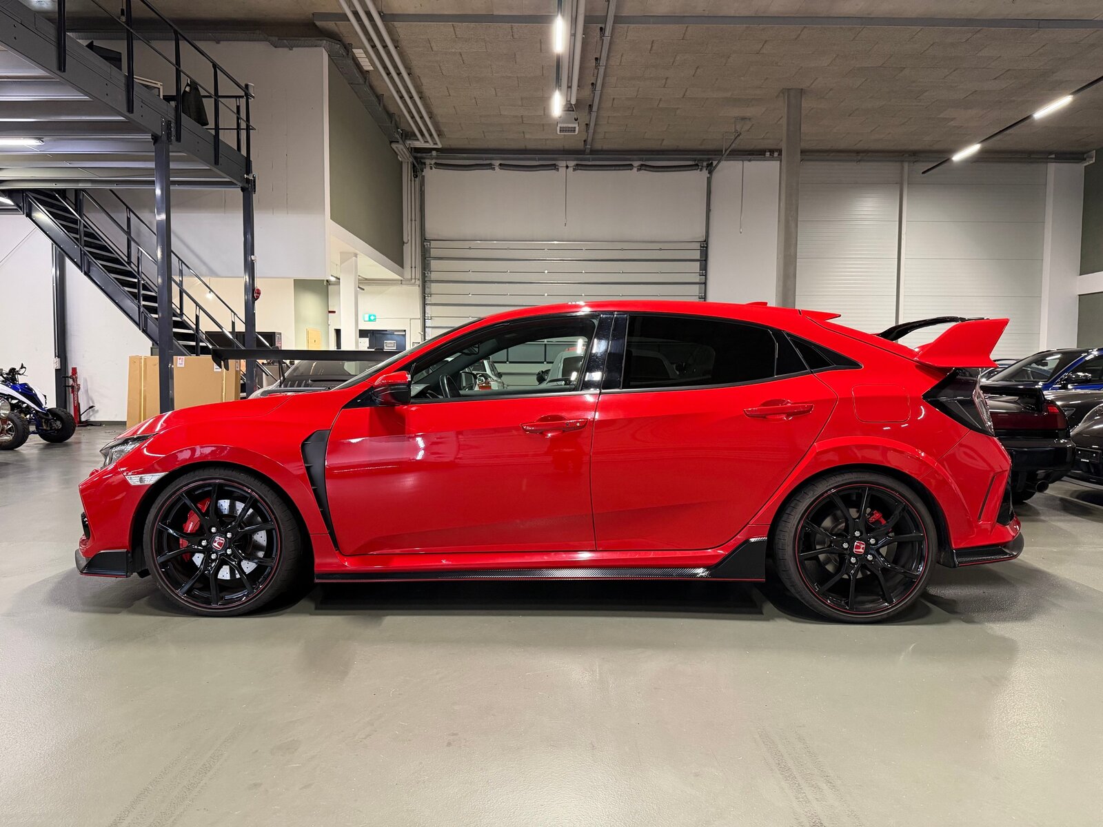 HONDA Civic 2.0 i-VTEC Type R GT *HKS exhaust*