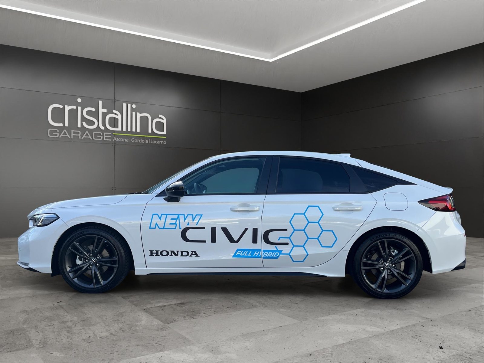 HONDA Civic 2.0 i-MMD Sport, Full-Hybrid Petrol/Electric, Ex-demonstrator, Automatic - 2