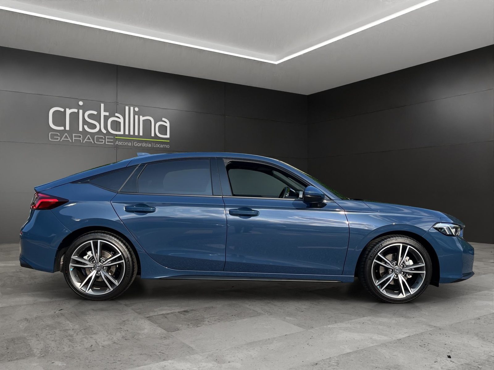 HONDA Civic 2.0 i-MMD Advance, Full-Hybrid Petrol/Electric, Ex-demonstrator, Automatic - 5