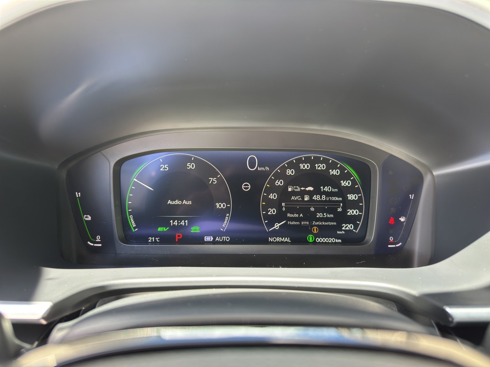 HONDA CR-V 2.0i MMD PHEV Elegance 2WD Automatic, Hybride Rechargeable Essence/Électricité, Voiture de démonstration, Automatique - 7