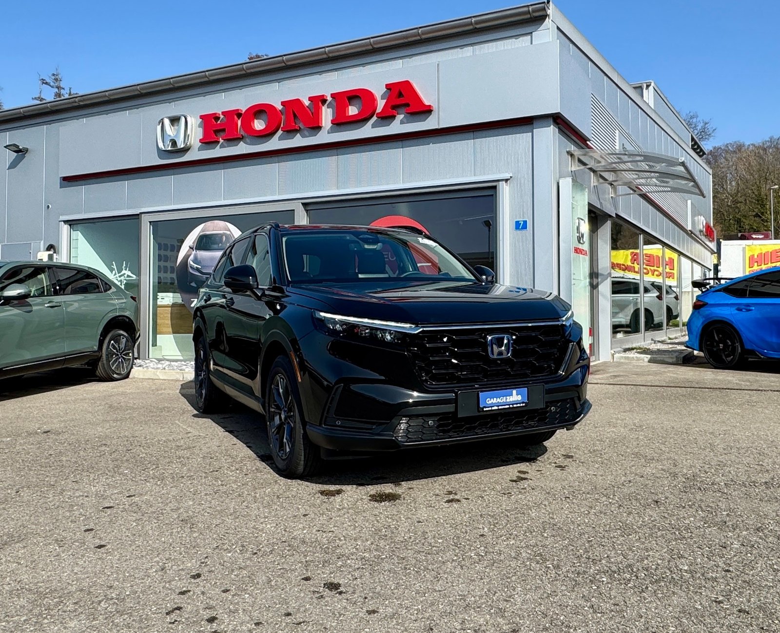 HONDA CR-V 2.0 i-MMD Advance 4WD, Crystal Black, Crystal Red