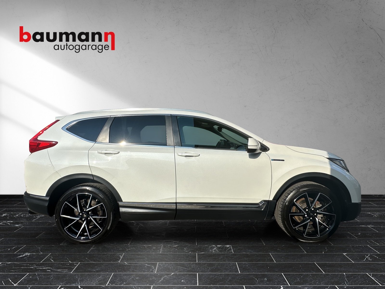 HONDA CR-V 2.0i MMD Hybrid Lifestyle 4WD Automatic, Full-Hybrid Petrol/Electric, Second hand / Used, Automatic - 5
