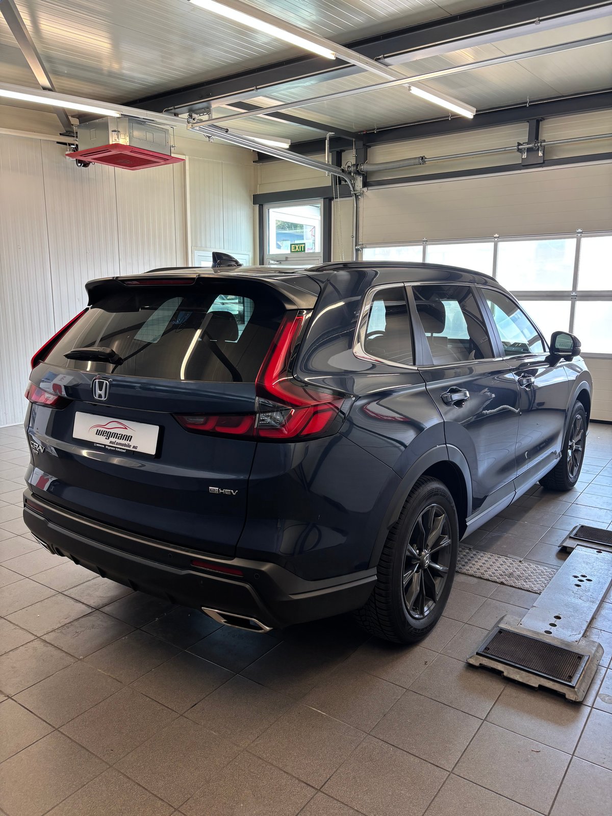 HONDA CR-V 2.0i MMD Hybrid Elegance 4WD Automatic, Voll-Hybrid Benzin/Elektro, Occasion / Gebraucht, Automatik - 4