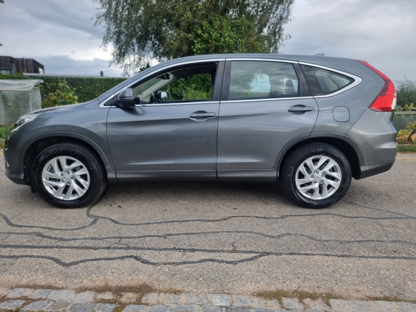 HONDA CR-V 1.6 i-DTEC Elegance Plus 4WD Automatic, Diesel, Occasion / Gebraucht, Automatik - 4