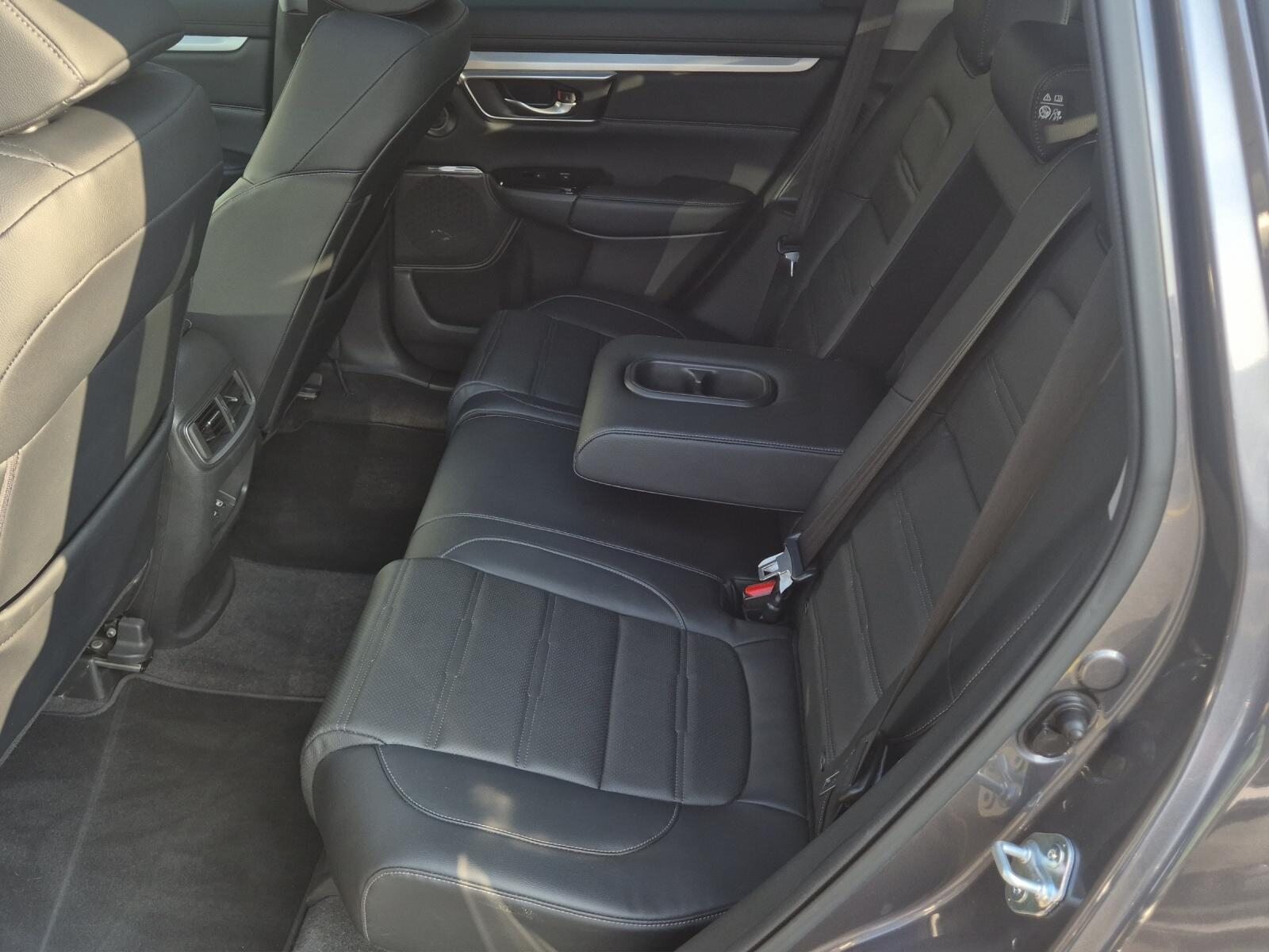 HONDA CR-V 2.0 i-MMD Executive 4WD, Voll-Hybrid Benzin/Elektro, Occasion / Gebraucht, Automatik - 7