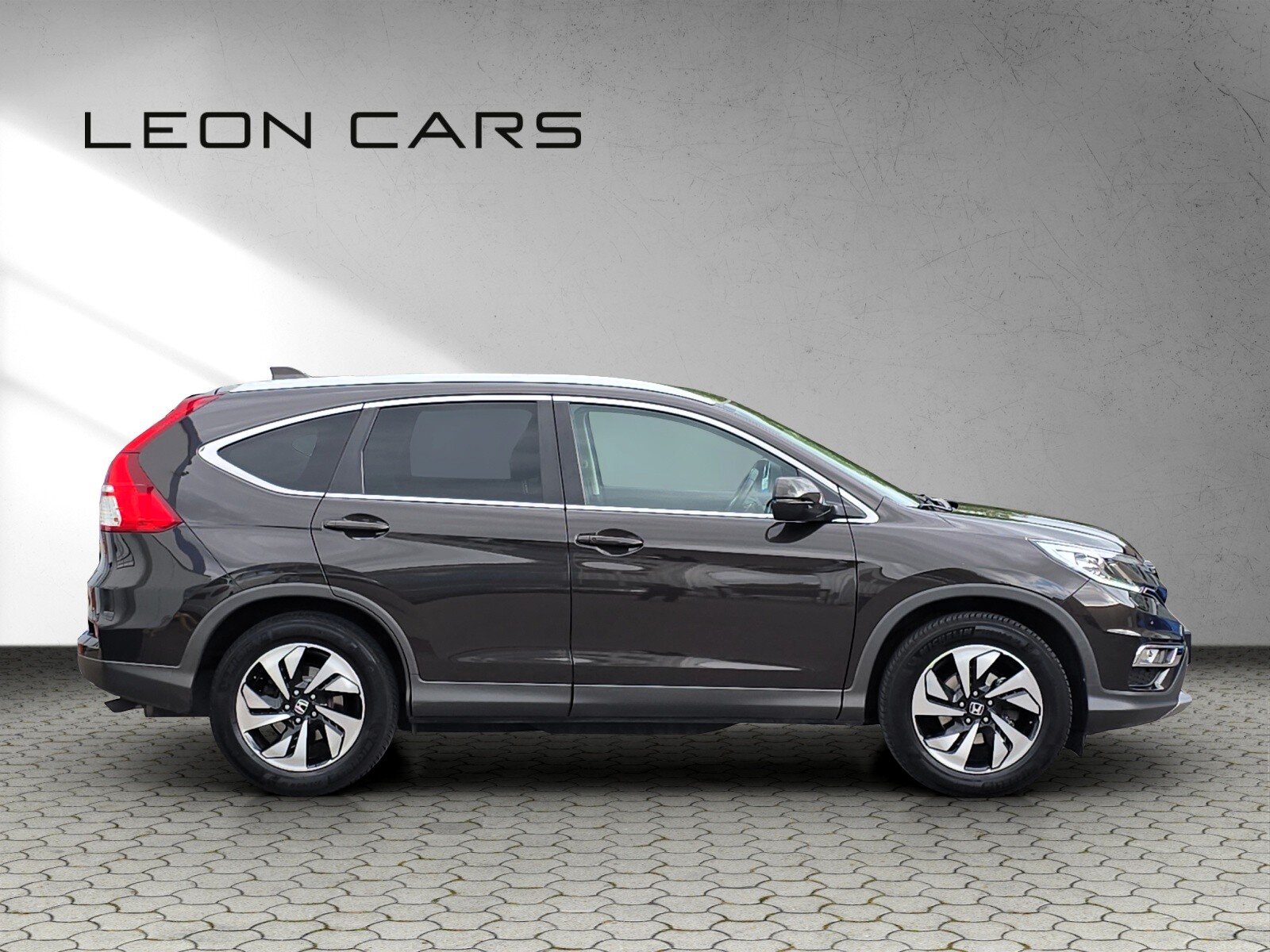 HONDA CR-V 2.0 Elegance 4WD Automatic, Petrol, Second hand / Used, Automatic - 4
