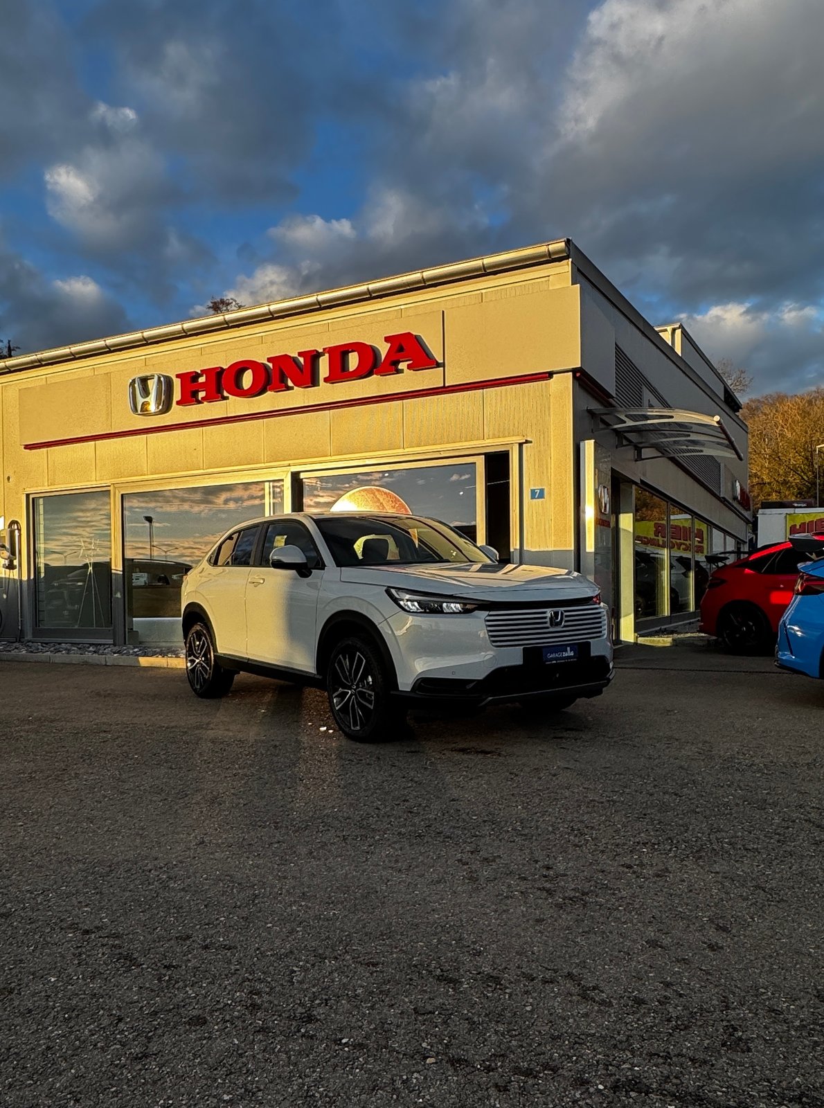 HONDA HR-V 1.5i-MMD Elegance CVT