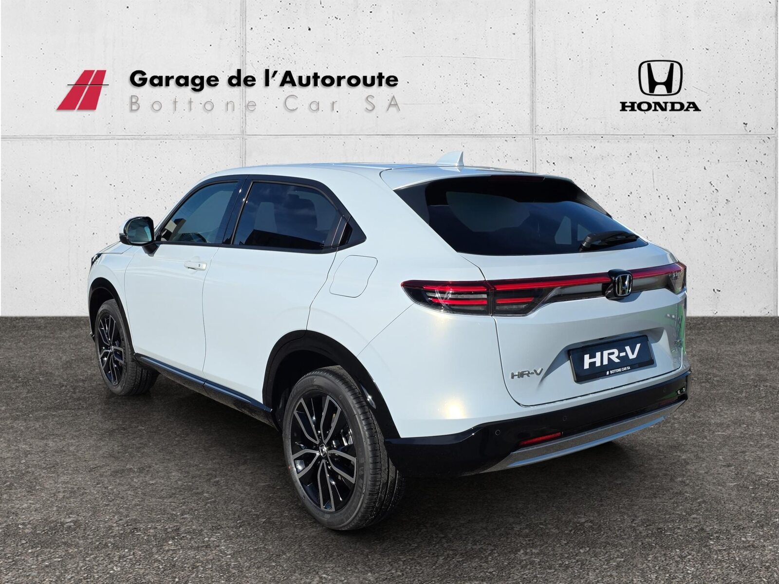 HONDA HR-V 1.5 i-MMD Advance, Full-Hybrid Petrol/Electric, New car, Automatic - 3