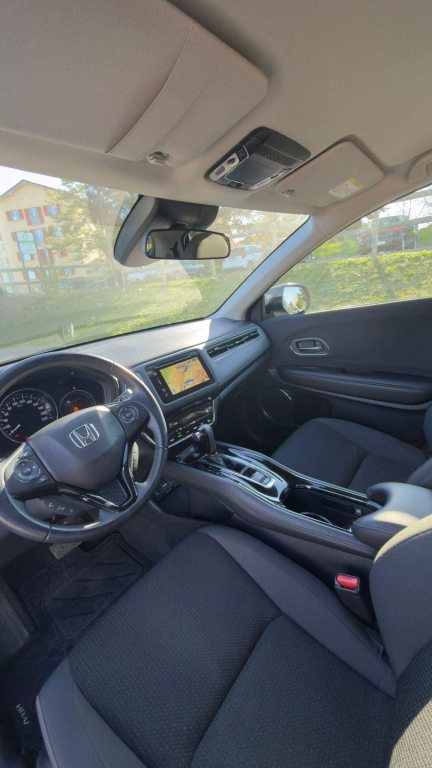 HONDA HR-V 1.5i-VTEC Elegance, Essence, Occasion / Utilisé, Automatique - 3