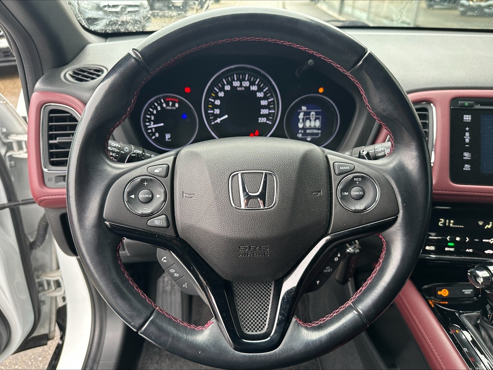 HONDA HR-V 1.5i-VTEC Turbo CVT, Petrol, Second hand / Used, Automatic - 7