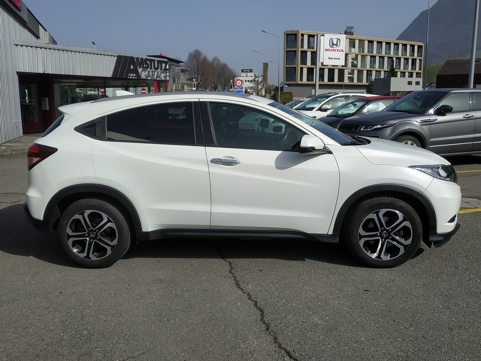 HONDA HR-V 1.5i-VTEC Executive CVT, Benzin, Occasion / Gebraucht, Automatik - 6