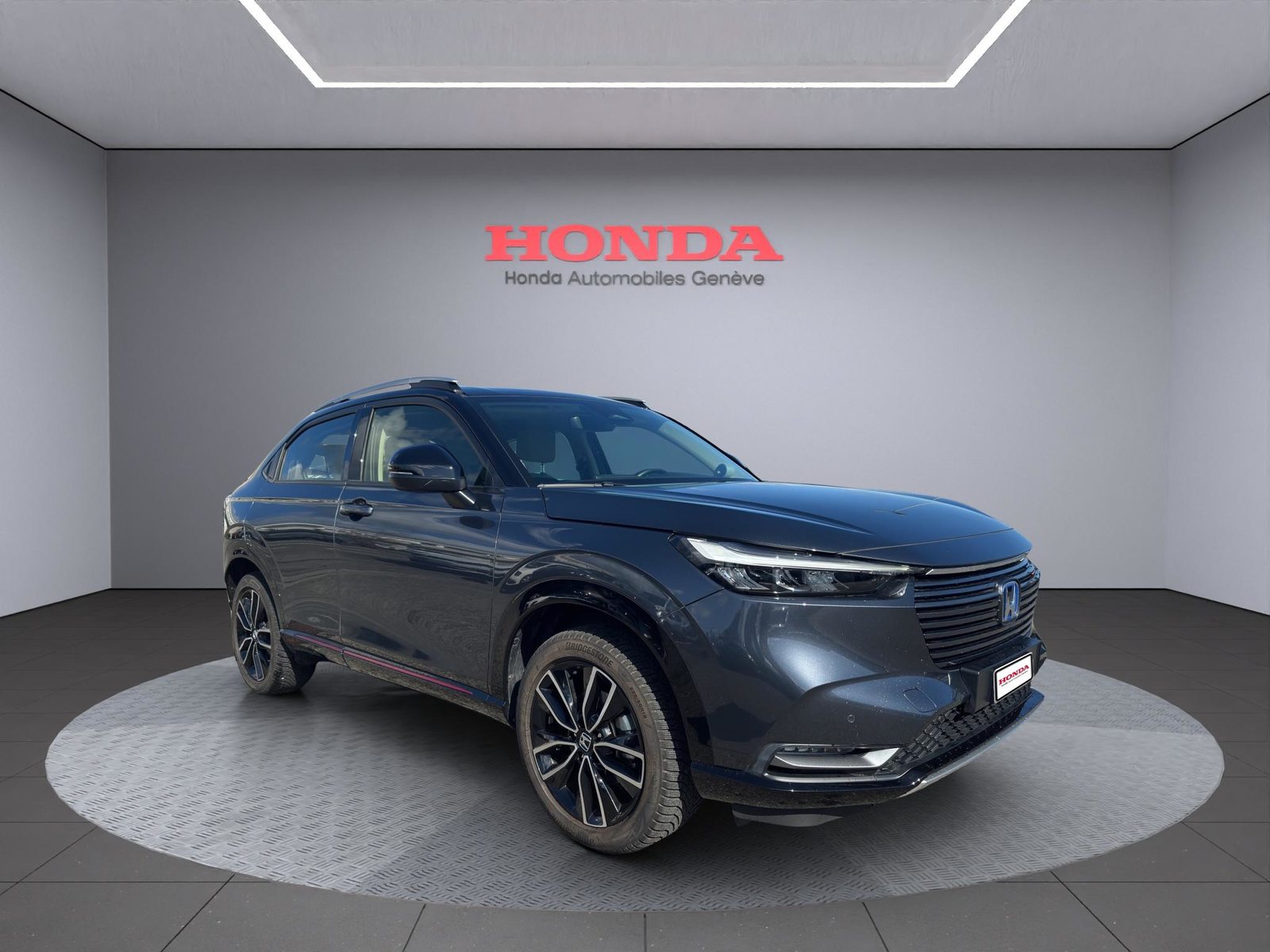 HONDA HR-V 1.5 i-MMD Advance Style, Voll-Hybrid Benzin/Elektro, Occasion / Gebraucht, Automatik - 2