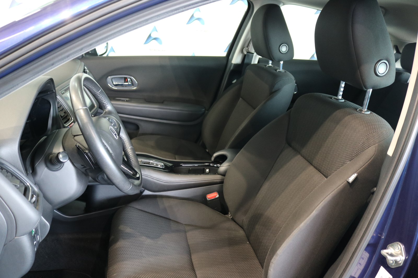 HONDA HR-V 1.5i-VTEC Elegance CVT, Petrol, Second hand / Used, Automatic - 7