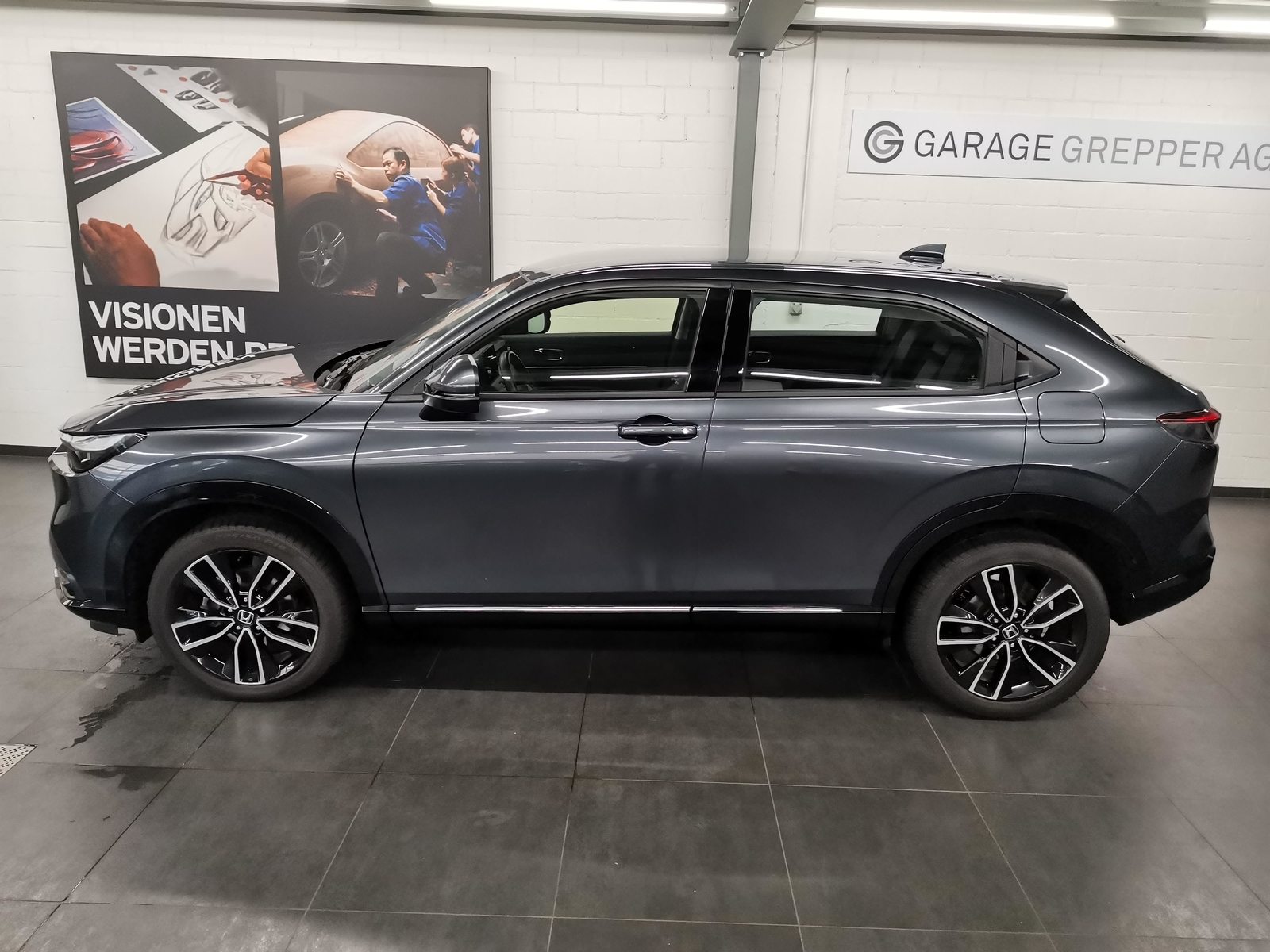 HONDA HR-V 1.5 i-MMD Advance, Full-Hybrid Petrol/Electric, Second hand / Used, Automatic - 3