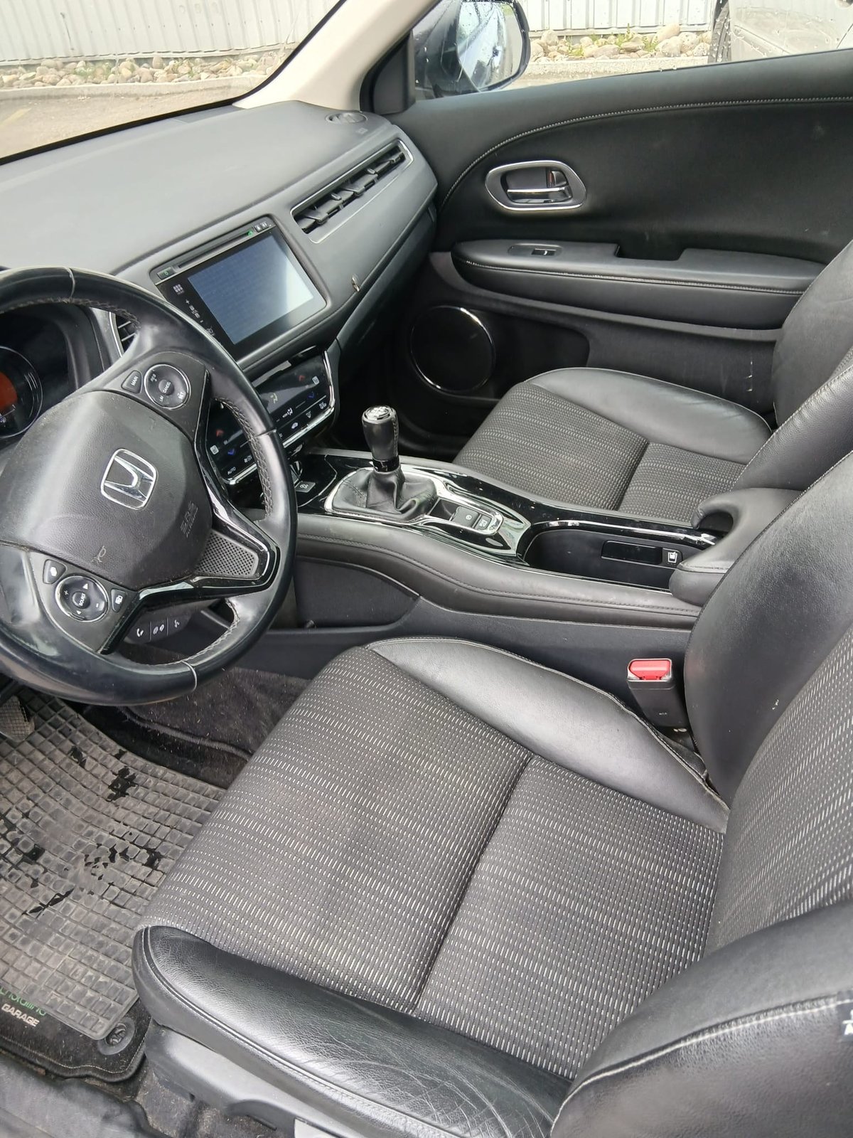 HONDA HR-V 1.6i-DTEC Executive, Diesel, Occasion / Gebraucht, Handschaltung - 6