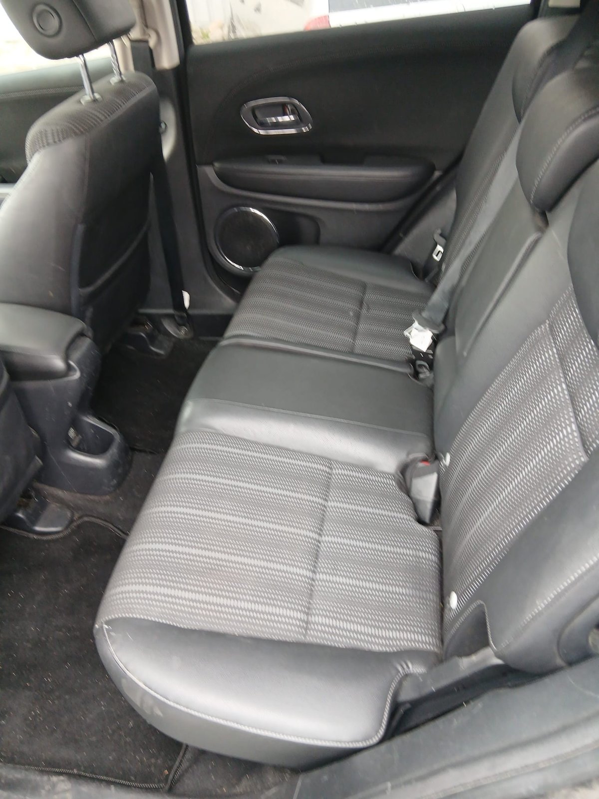 HONDA HR-V 1.6i-DTEC Executive, Diesel, Occasion / Gebraucht, Handschaltung - 7