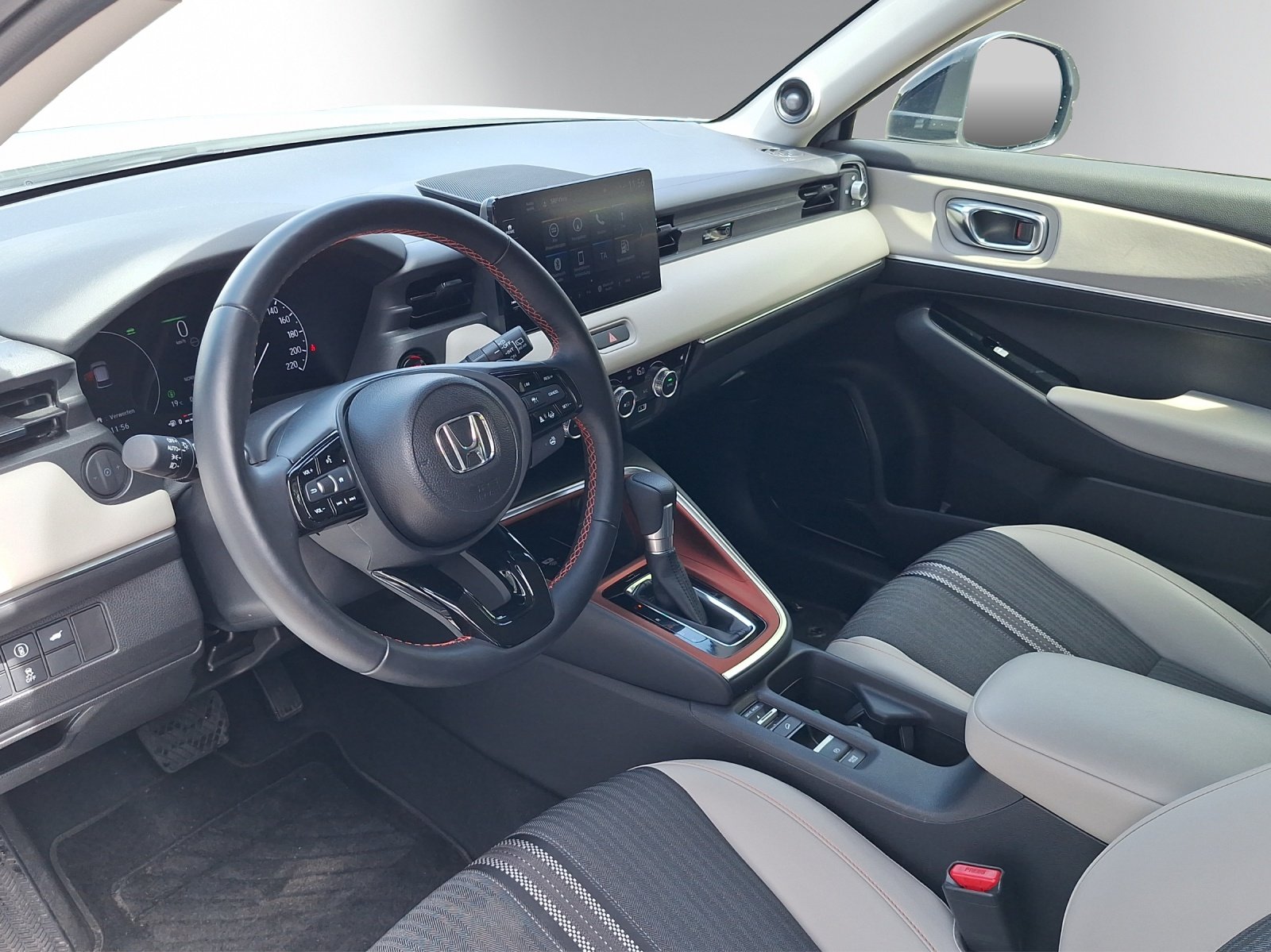 HONDA HR-V 1.5 i-MMD Advance Style, Voll-Hybrid Benzin/Elektro, Occasion / Gebraucht, Automatik - 6