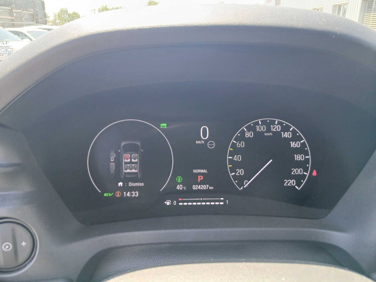 HONDA HR-V 1.5i-MMD Elegance CVT, Full-Hybrid Petrol/Electric, Second hand / Used, Automatic - 4