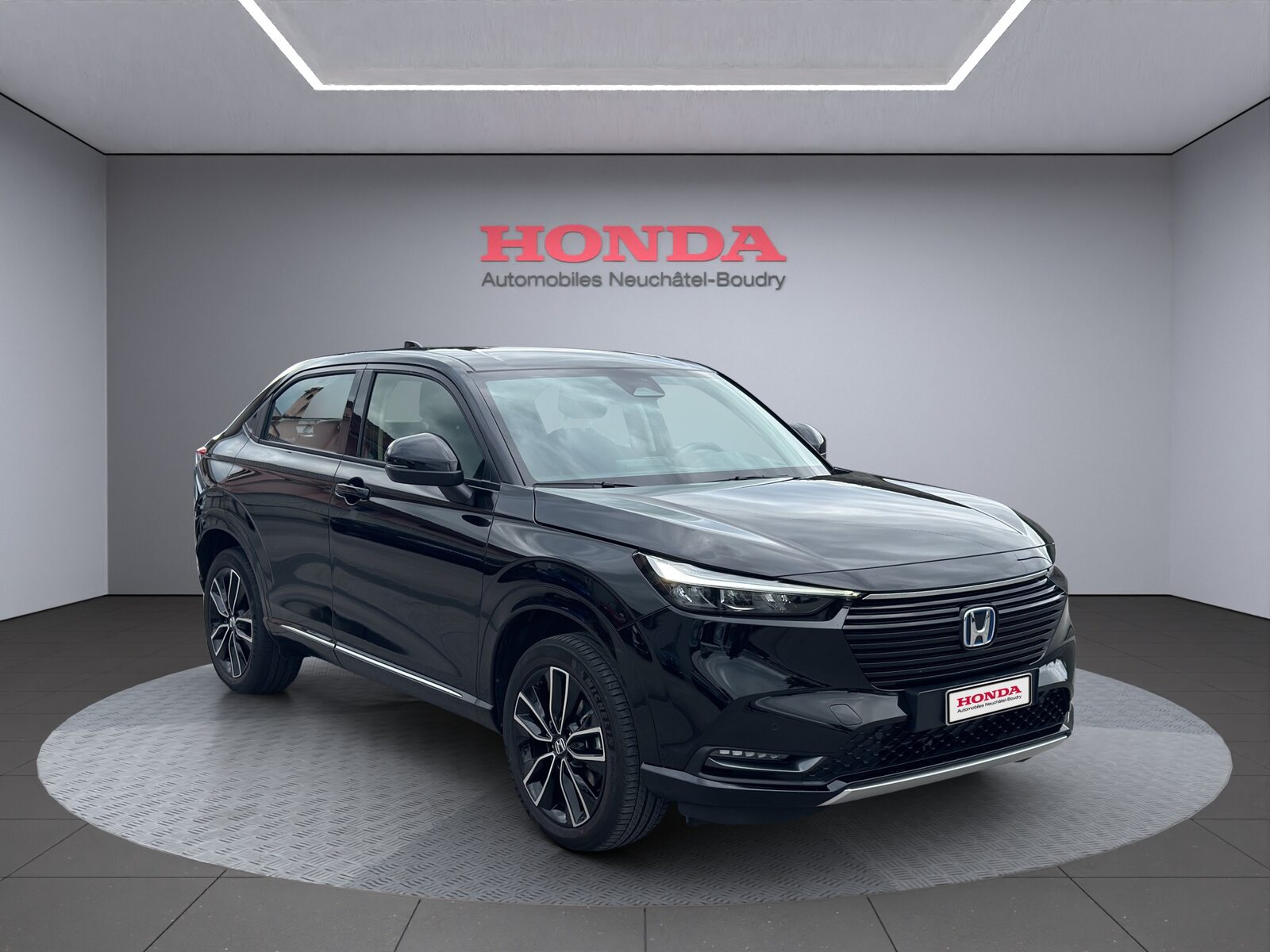 HONDA HR-V 1.5 i-MMD Advance, Full-Hybrid Petrol/Electric, Second hand / Used, Automatic - 2