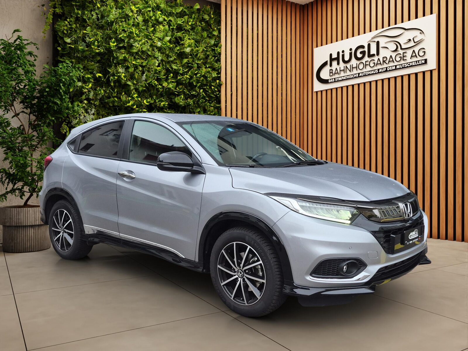 HONDA HR-V 1.5 VTEC Turbo, Petrol, Second hand / Used, Automatic - 7
