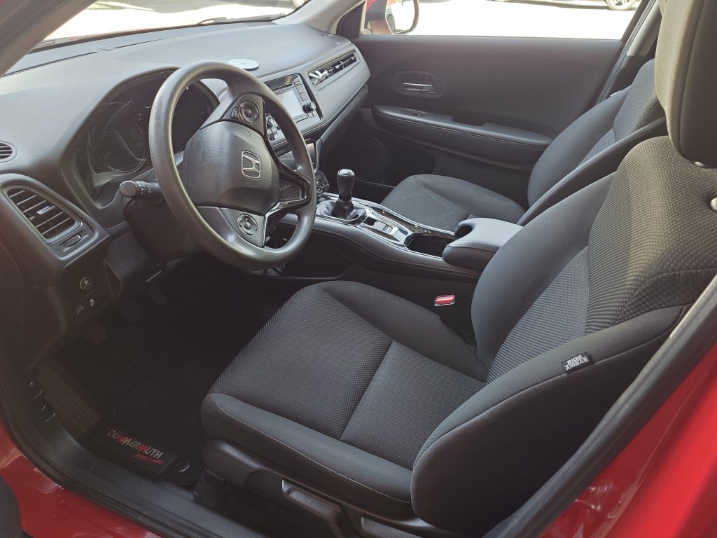 HONDA HR-V 1.5i-VTEC Comfort, Essence, Occasion / Utilisé, Manuelle - 7