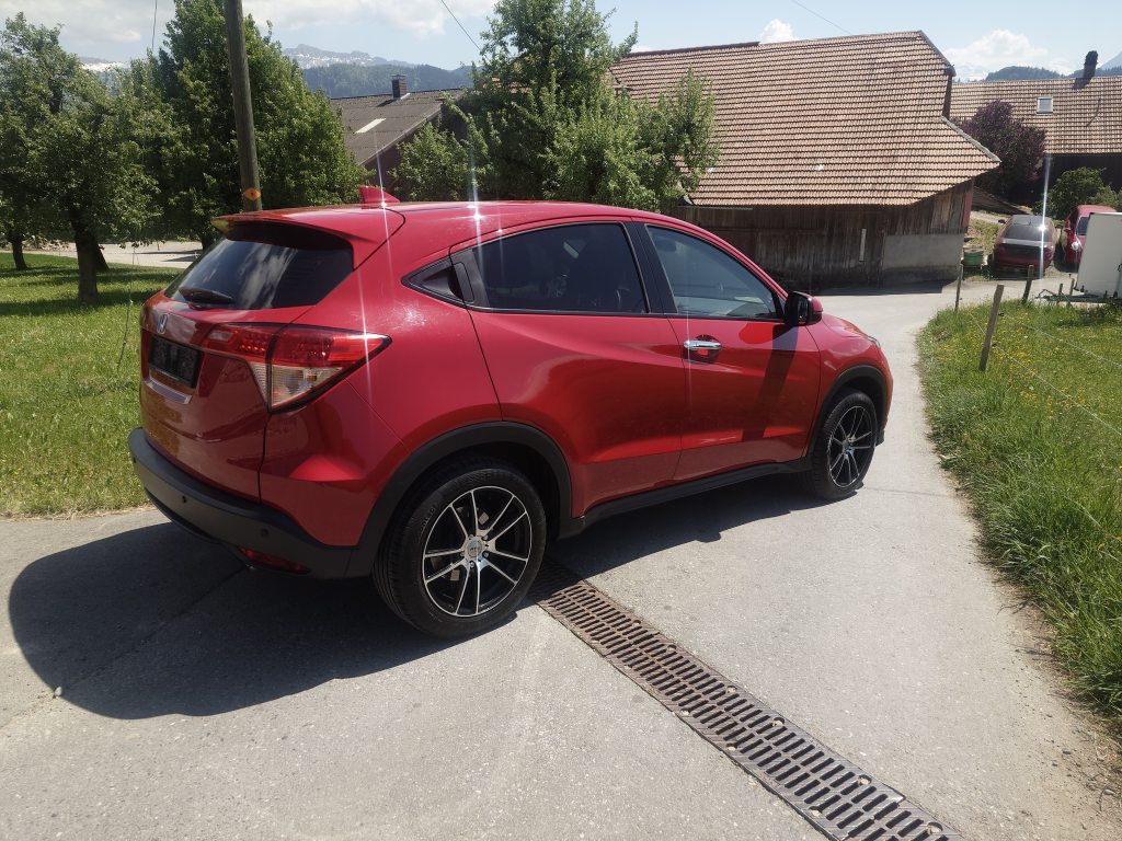 HONDA HR-V 1.5i-VTEC Comfort, Essence, Occasion / Utilisé, Manuelle - 6
